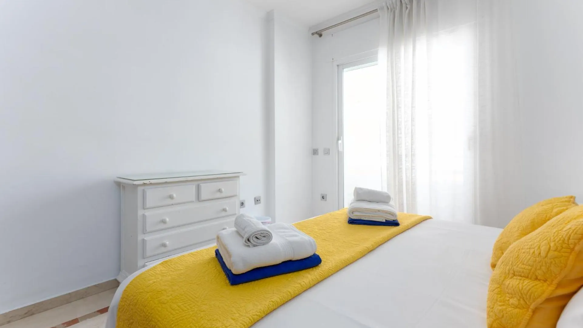 Mtr - Marbella Temporary Rent Two Bedrooms Apartment Av Del Mar 0*,