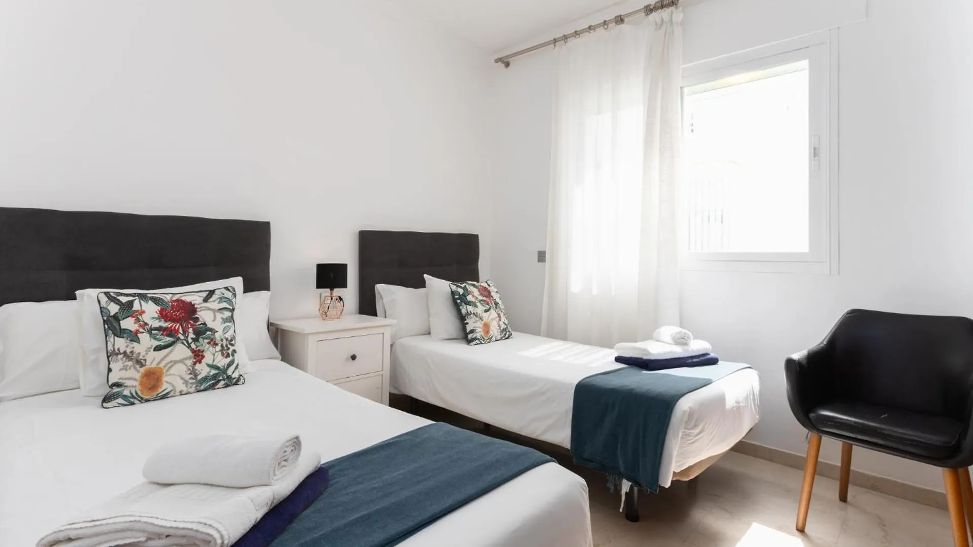 Mtr - Marbella Temporary Rent Two Bedrooms Apartment Av Del Mar Spanien