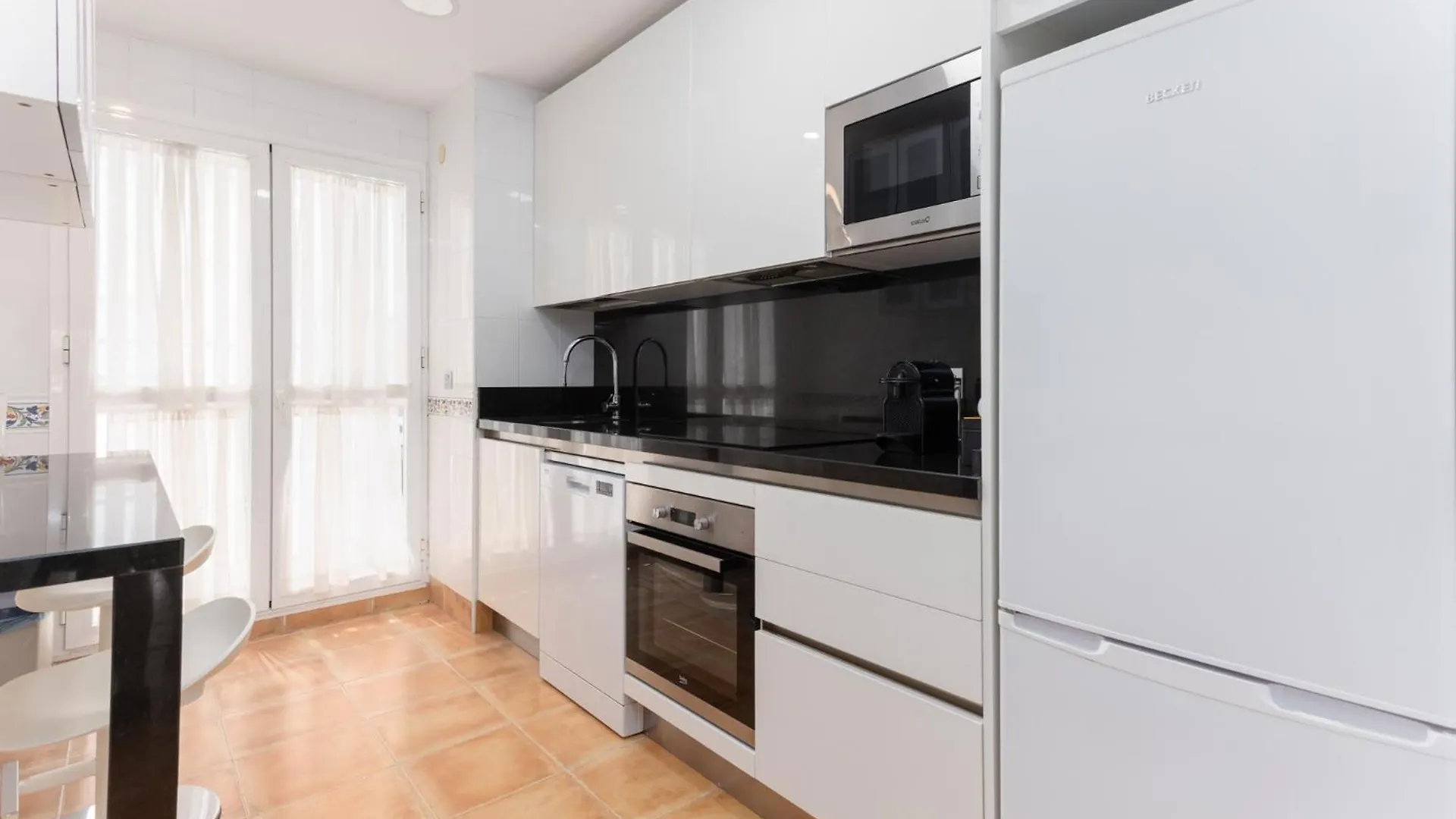 Mtr - Marbella Temporary Rent Two Bedrooms Apartment Av Del Mar